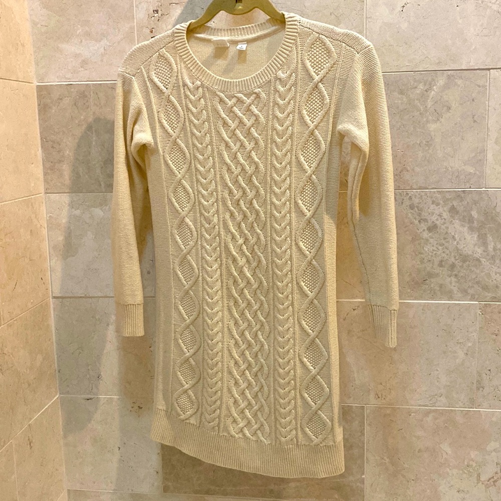 Girls size M Gap Kids sweater dress
